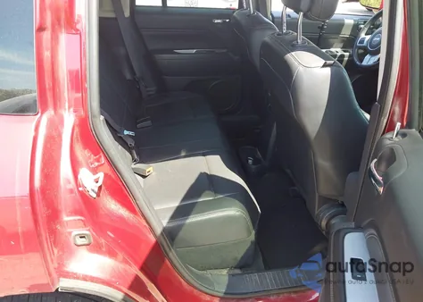 2016 Jeep Compass High Altitude Edition z USA, uszkodzony, nr VIN 1C4NJDEB7GD775631